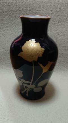 希少 大倉陶園 瑠璃 金蝕バラ 特注 花瓶 花器 金彩 銀彩 - メルカリ
