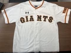 希少・美品アンダーアーマー読売ジャイアンツ 坂本勇人レプリカ