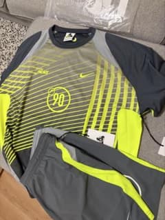 m79577431400_1.jpg?1762941459