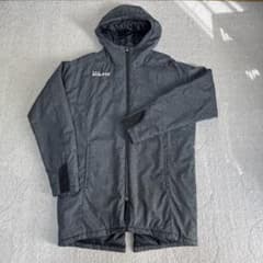 美品】ATHLETA アスレタ 中綿入ハーフコート グレー Lサイズ - メルカリ