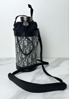 Dior オブリーク柄 ストラップボトル タンブラー ボトル - メルカリ