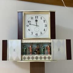 完動品 シチズン KARAKURI からくり時計 掛け時計 - メルカリ