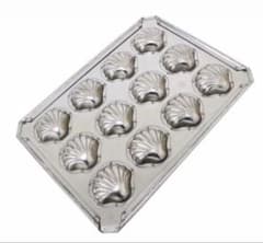 半額セールcuoca×CHIYODA クラシックコキーユ12個型 / 1個 - メルカリ