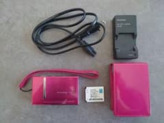 純正本皮ケース付】スライド式 デジカメ FinePix Z100fd ピンク - メルカリ