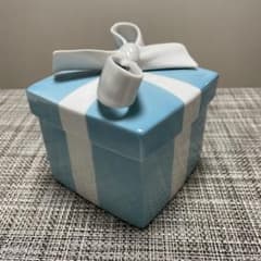 ティファニーブルーボックス ラージサイズ 最終価格です - メルカリ