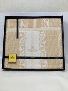 FENDI タオルケット - メルカリ