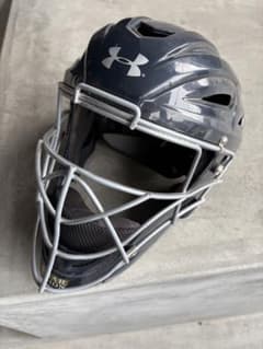 アンダーアーマーキャッチャー防具 ホッケー型マスク - メルカリ