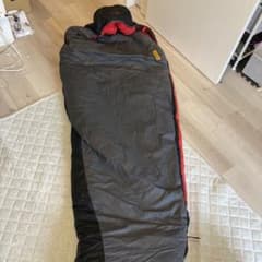 マムート 寝袋 AJUNGILAK KOMPAKT 3-seasons 195L - メルカリ