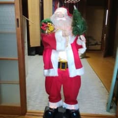 光る 歌う 踊る サンタクロース人形土台付き - メルカリ