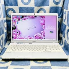 人気VAIO♡快速SSD256G☆i5☆美しい白♪ブルーレイ&カメラ！Win11