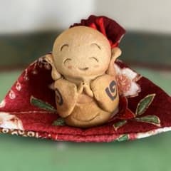 地蔵 お地蔵さん しあわせ 家族 お守り 陶人形 置物 - メルカリ