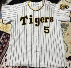阪神タイガース近本選手ユニホームLサイズ(少しマジックの汚れが