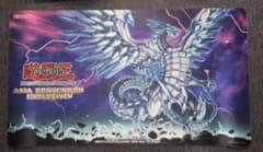 ブルーアイズカオスMAXドラゴン アジアプレイマット - メルカリ