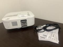 EPSON ホームプロジェクター EH-TW6250＋スクリーン、HDMI - メルカリ