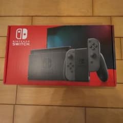 Nintendo Switch 本体 グレー ジョイコン付き - メルカリ