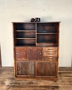 昭和初期 古家具 木製収納棚 食器棚 修理前 現状渡し リメイクベース