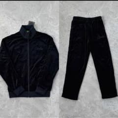 Corteiz ベロア セットアップ ブラック - メルカリ