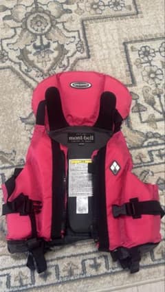 mont-bell ピンク ライフジャケット 125-155 - メルカリ