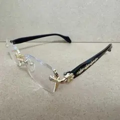 クロムハーツ好き 必見 ブラックフレーム メガネ シルバー装飾付き