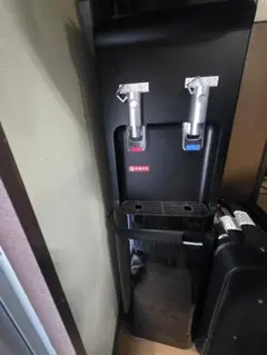 CosmoWater ウォーターサーバー ブラック - メルカリ