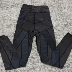 2026年最新】パーフェクトフォームレギンス lの人気アイテム - メルカリ