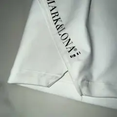 2026年最新】マーク＆ロナ パンツの人気アイテム - メルカリ