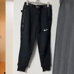 2026年最新】sacai スウェットパンツの人気アイテム - メルカリ