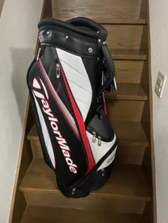 2026年最新】TaylorMade アイテム：キャディバッグ ゴルフバッグ