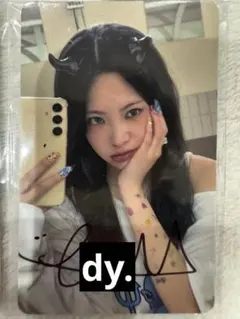 LESSERAFIM ルセラ ファンレターお渡し会 限定 トレカ サクラ - メルカリ