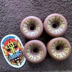 Dogtown K9 63mm97aスケートボードウィール DTS90年ウィール - メルカリ