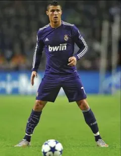 2026年最新】ロナウド ユニフォーム 長袖の人気アイテム - メルカリ