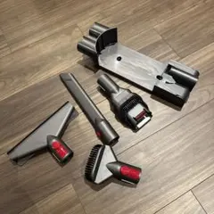 2026年最新】dyson v8 slim fluffyの人気アイテム - メルカリ