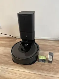 ジャンク】ルンバi7+ 新品バッテリーとホームべー付き！ - メルカリ