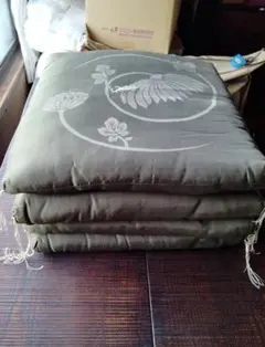 2026年最新】座布団4枚の人気アイテム - メルカリ