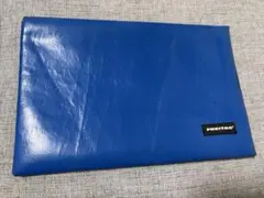 2026年最新】FREITAG ノートPCケースの人気アイテム - メルカリ