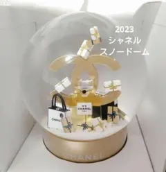 2026年最新】スノードーム シャネルの人気アイテム - メルカリ
