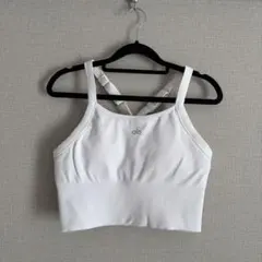 2026年最新】alo yogaブラトップの人気アイテム - メルカリ