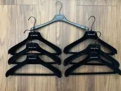 2026年最新】BALENCIAGA 衣類ハンガーの人気アイテム - メルカリ