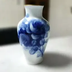 2026年最新】大倉陶園 ブルーローズ 花瓶の人気アイテム - メルカリ