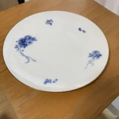 2026年最新】大倉陶園 ブルーローズ プレートの人気アイテム - メルカリ