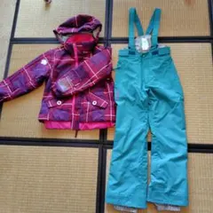 2026年最新】スキーウェア デサント 140の人気アイテム - メルカリ