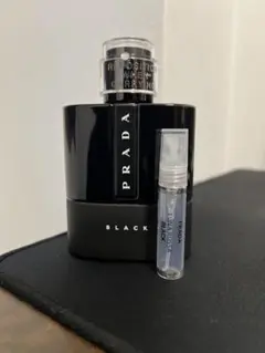 2026年最新】プラダ ルナロッサ ブラックの人気アイテム - メルカリ