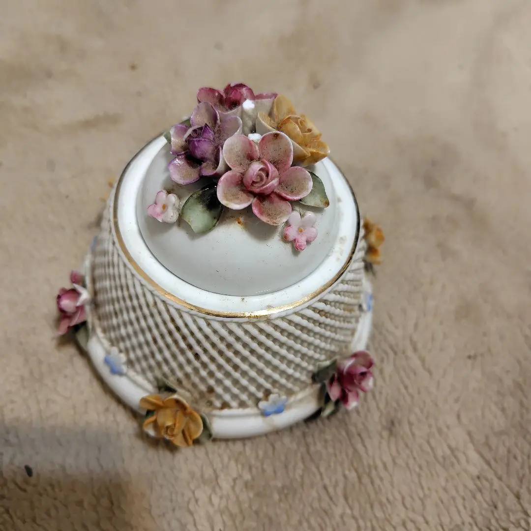 2026年最新】リヤドロ 花バスケットの人気アイテム - メルカリ