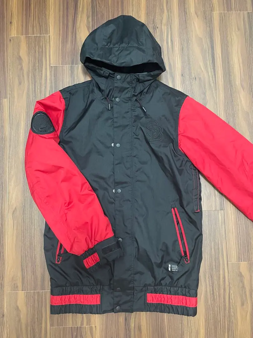 2026年最新】NIKE SB スノーボードパーカーの人気アイテム - メルカリ