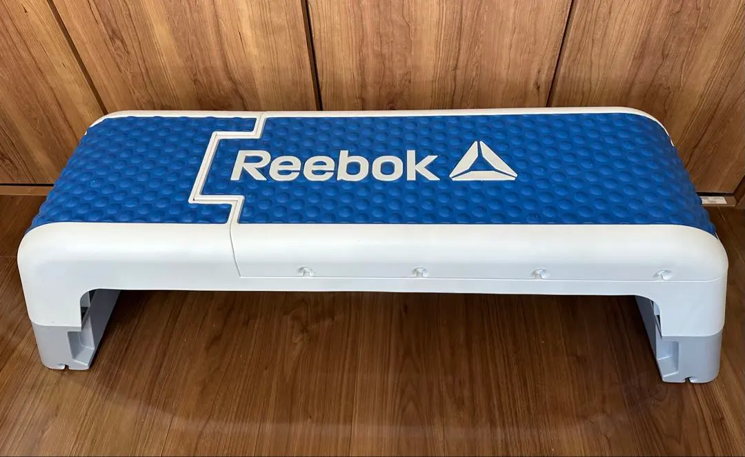 2026年最新】Reebok トレーニングベンチの人気アイテム - メルカリ