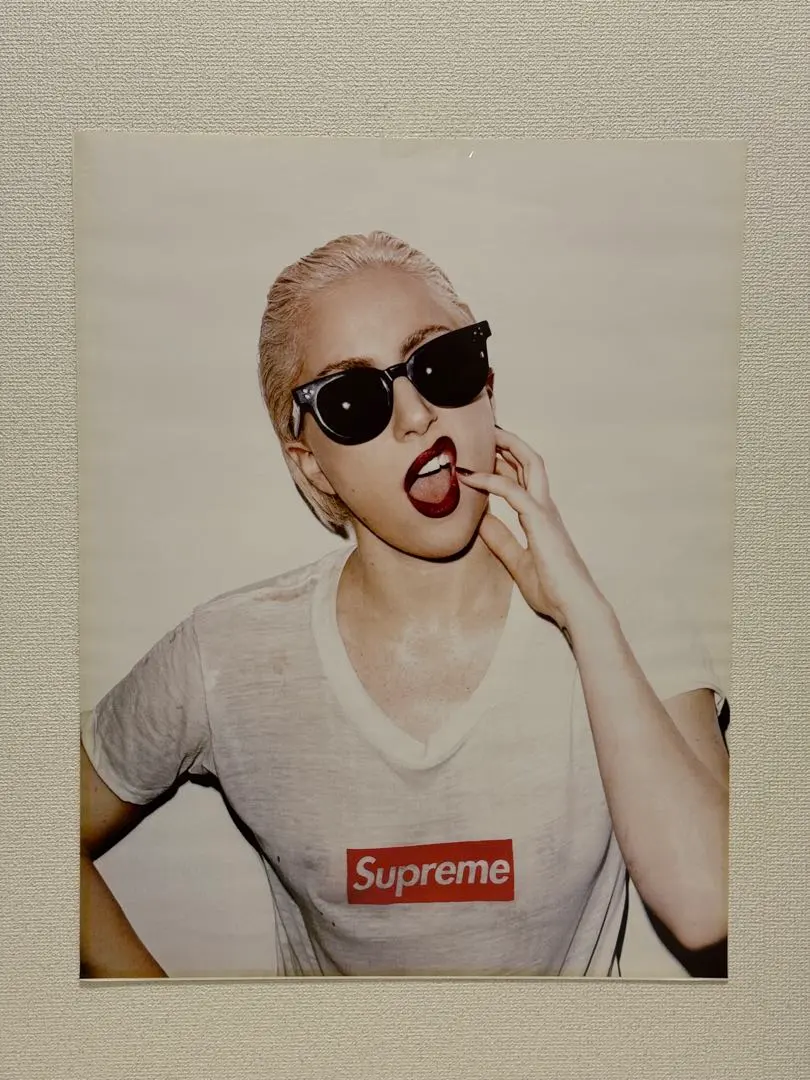 2026年最新】supreme ポスター ガガの人気アイテム - メルカリ
