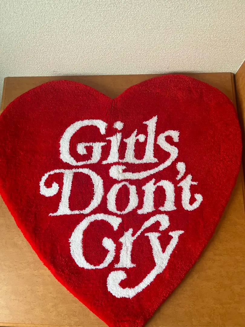 2026年最新】ガールズドントクライ クッションの人気アイテム - メルカリ