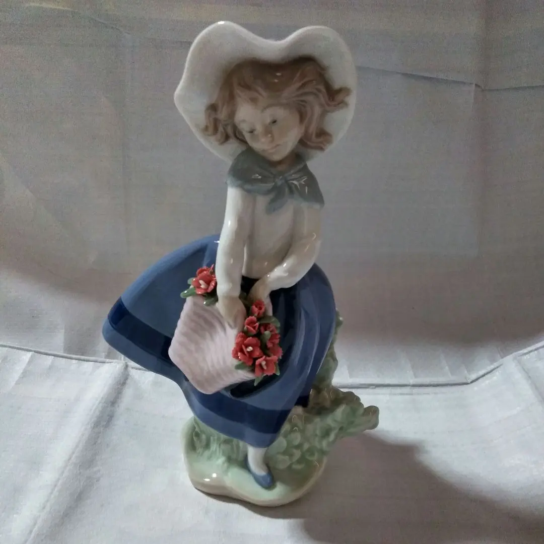 2026年最新】リヤドロ きれいな花ばかりの人気アイテム - メルカリ