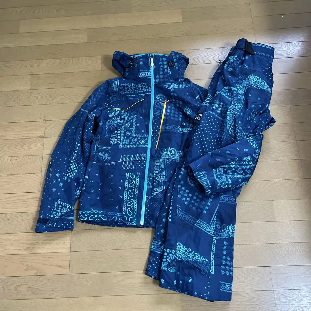 2026年最新】フリースタイルスキー ウェアの人気アイテム - メルカリ