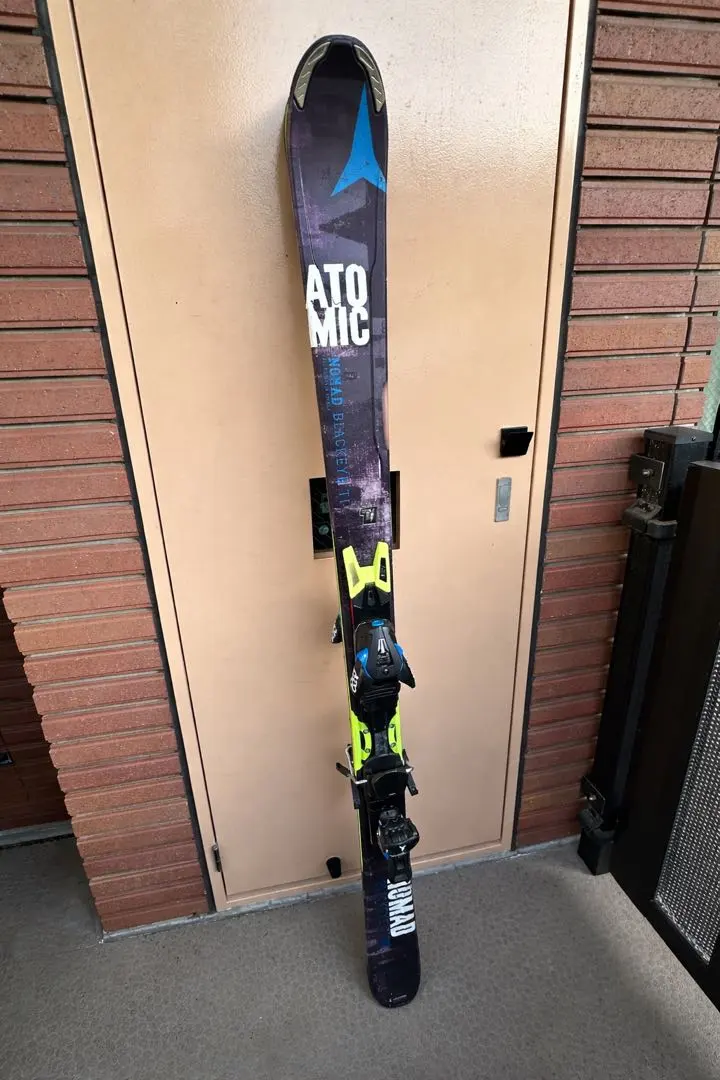 2026年最新】atomic nomad blackeyeの人気アイテム - メルカリ